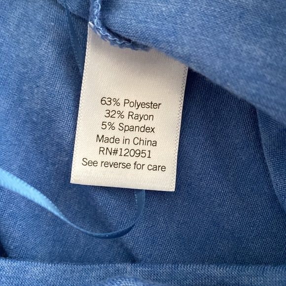 SO blue rouched tank. Size XS juniors - Picture 4 of 4